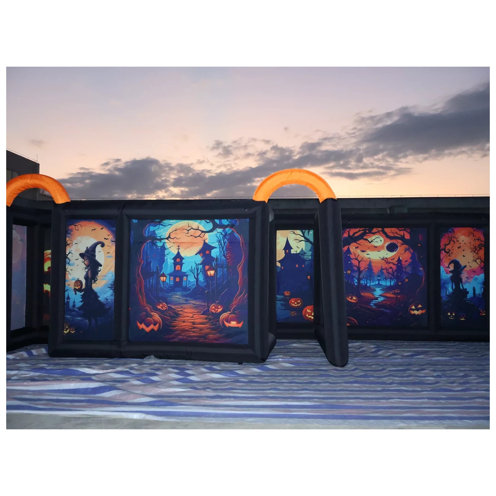 Large Dual Orange Arch Hallowe - Kids Outdoor Party Venue 评论和价格